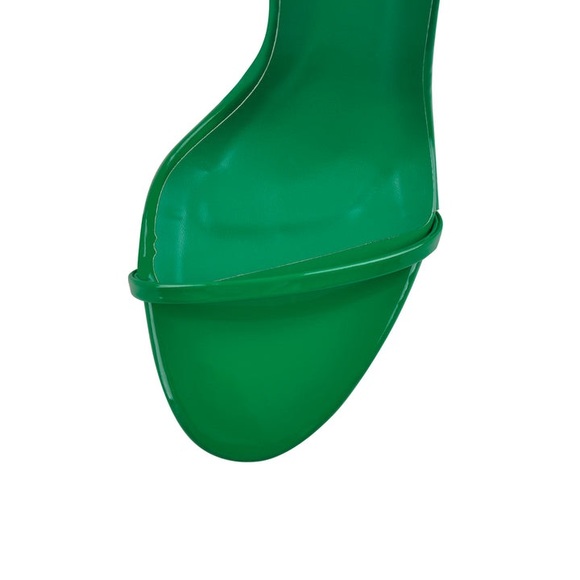 Stunning new size 7 green vegan leather sandals - Picture 2 of 7